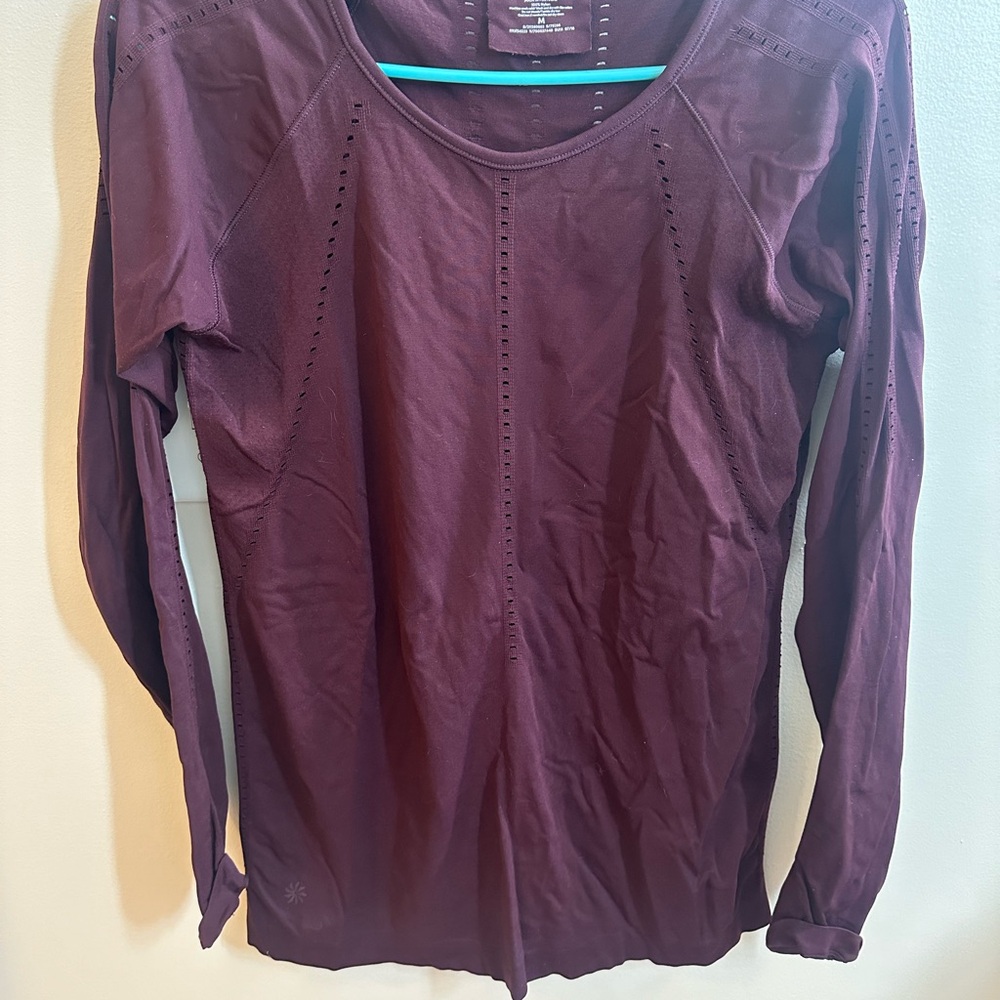 Athleta long sleeve tee